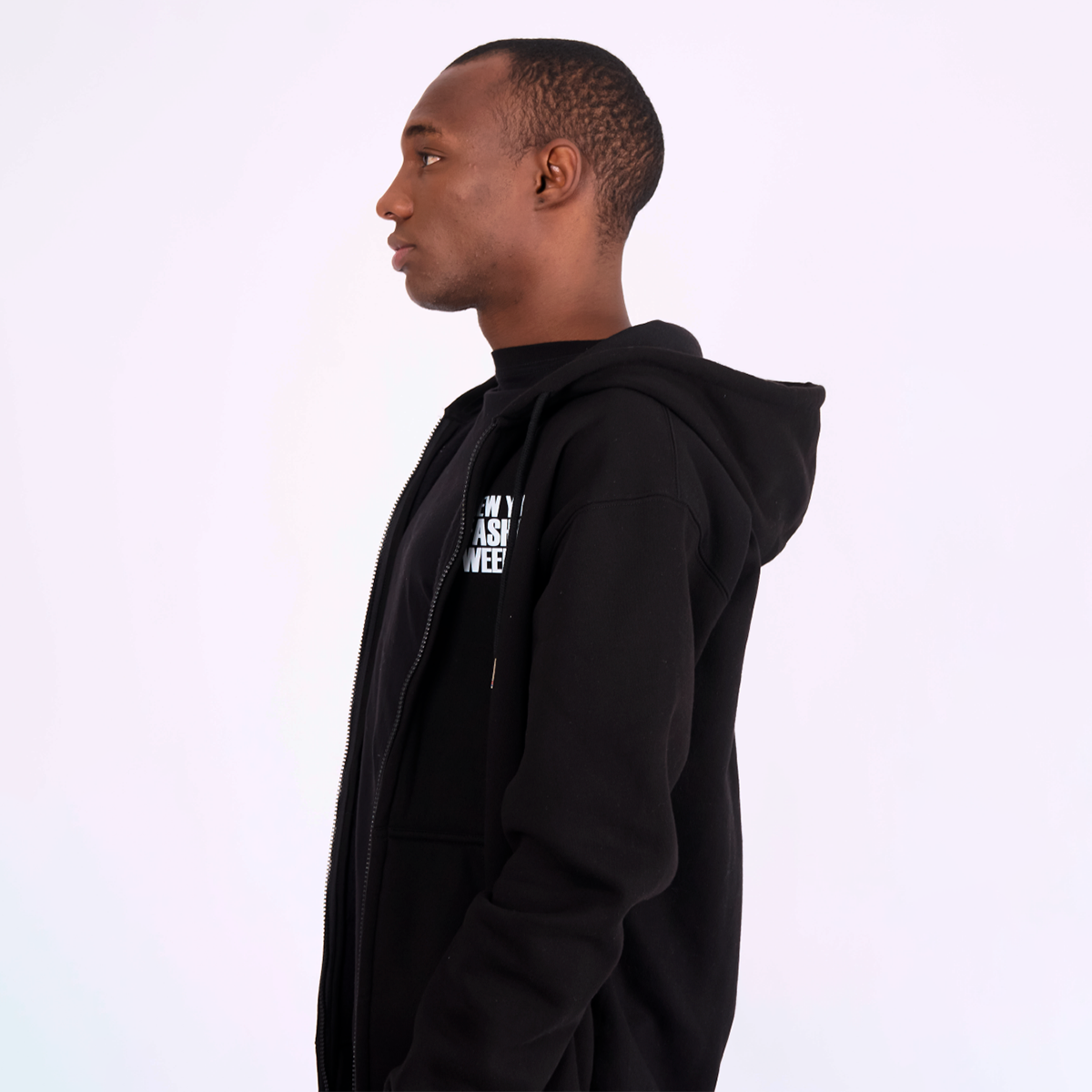 BLACK ZIP UP HODDIE