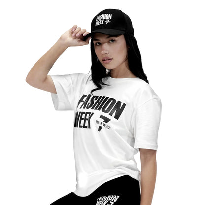 FASHION WEEK CLASSIC WHITE TEE
